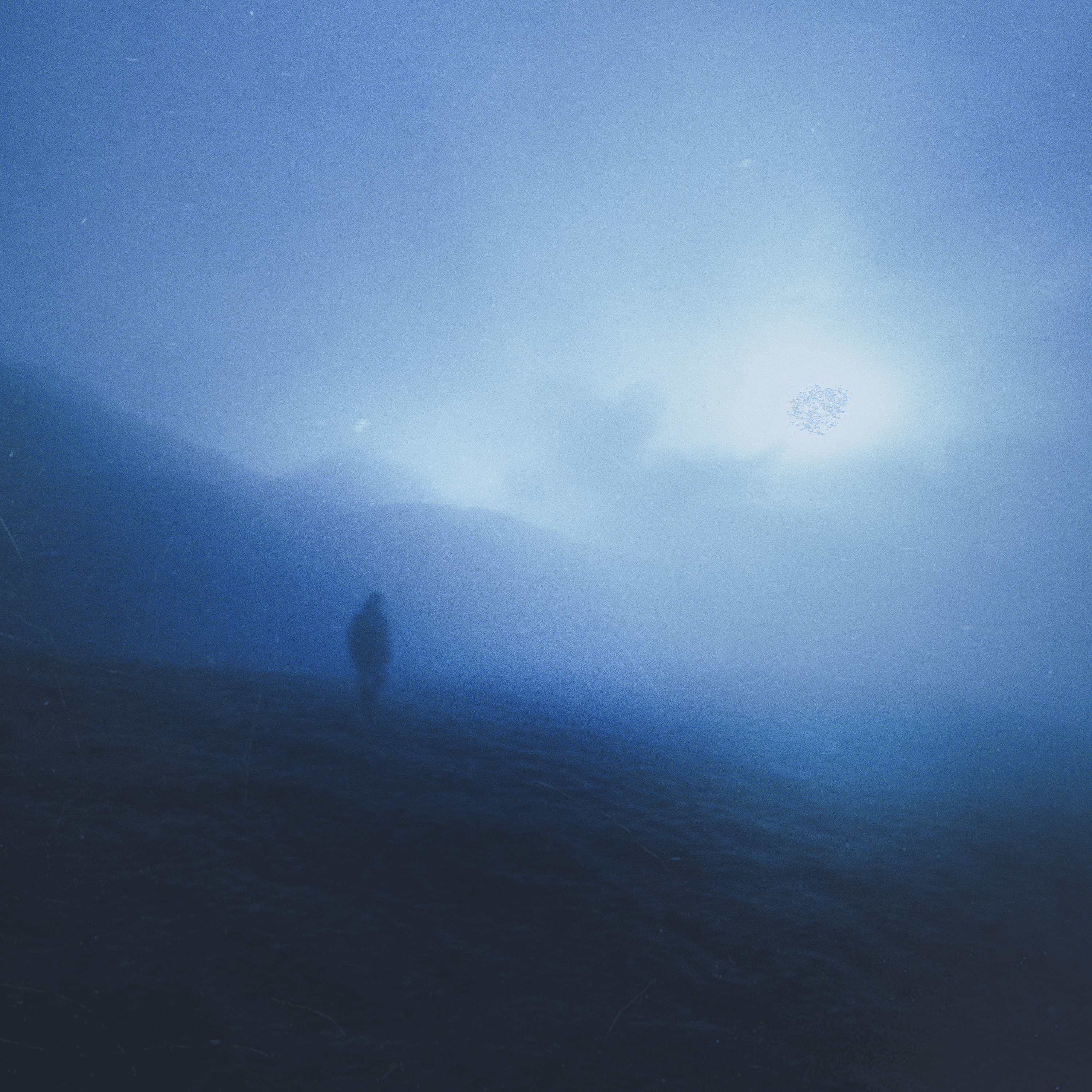 LYRΛMBIENT - spring is cold